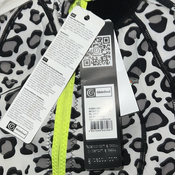 2mm Women's GlideSoul Wetsuit/Springsuit XS - Picture 3 of 3